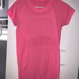 Lulu Swiftly Tech Short Sleeve